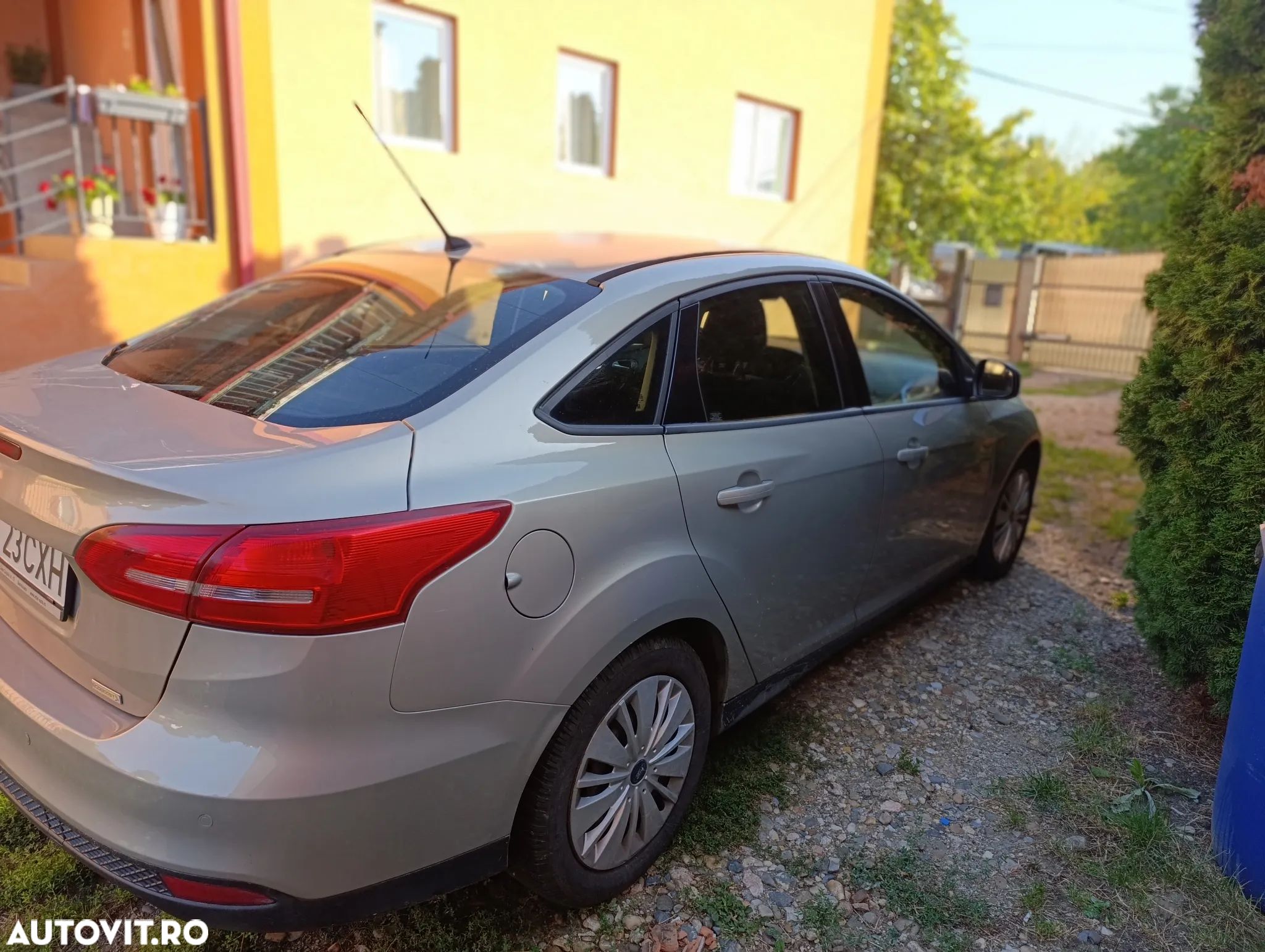 Ford Focus 1.0 EcoBoost Start Stop Trend - 1