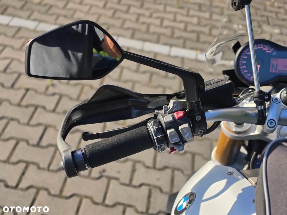BMW R - 15