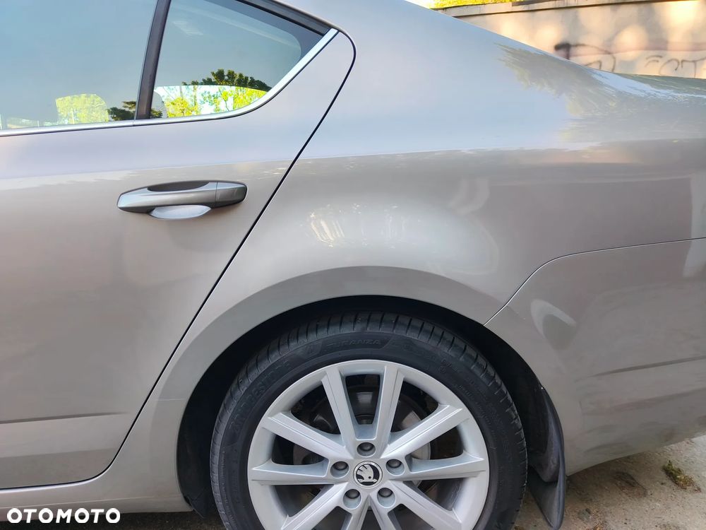 Skoda Octavia 1.8 TSI L&K - 21
