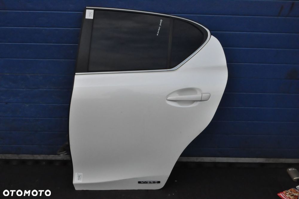 LEXUS CT 200h DRZWI LEWY TYŁ 077