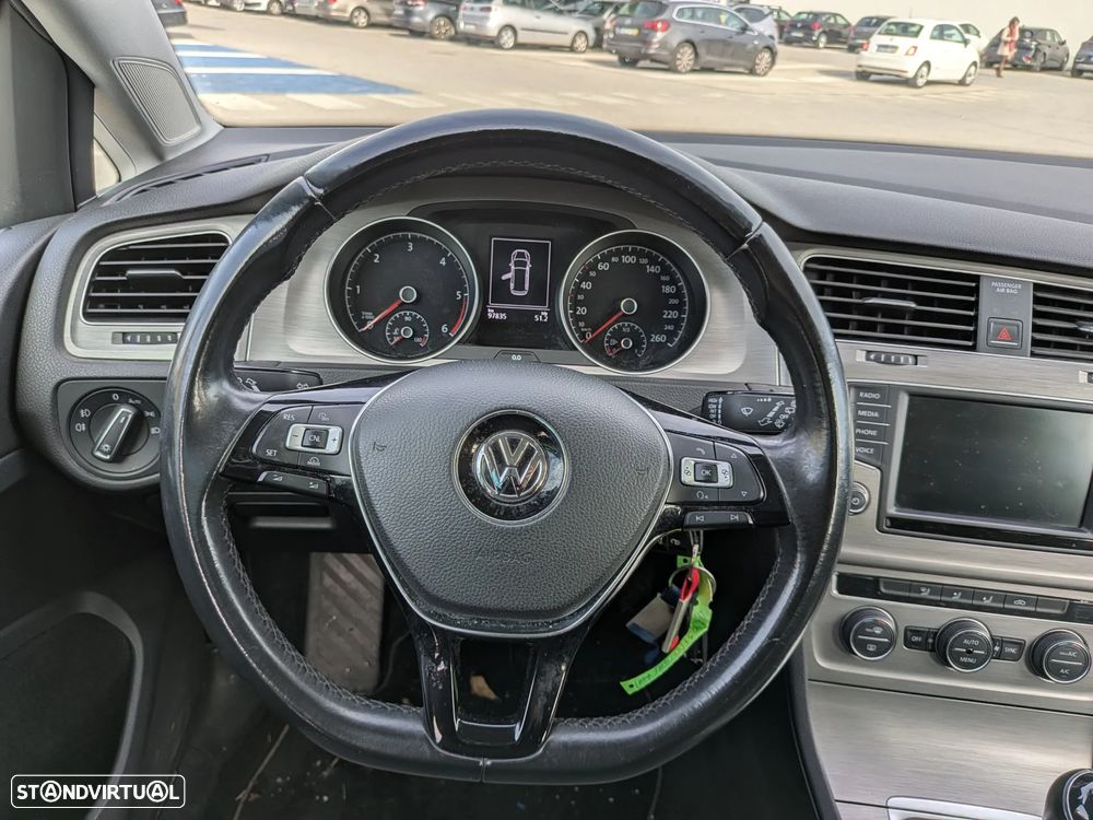 VW Golf Variant 1.6 TDi BlueMotion Confortline - 9