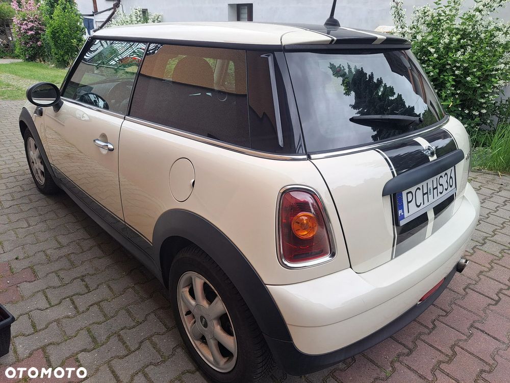 MINI ONE - 8