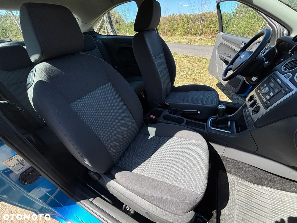 Ford Focus 1.6 Ti-VCT Style - 18