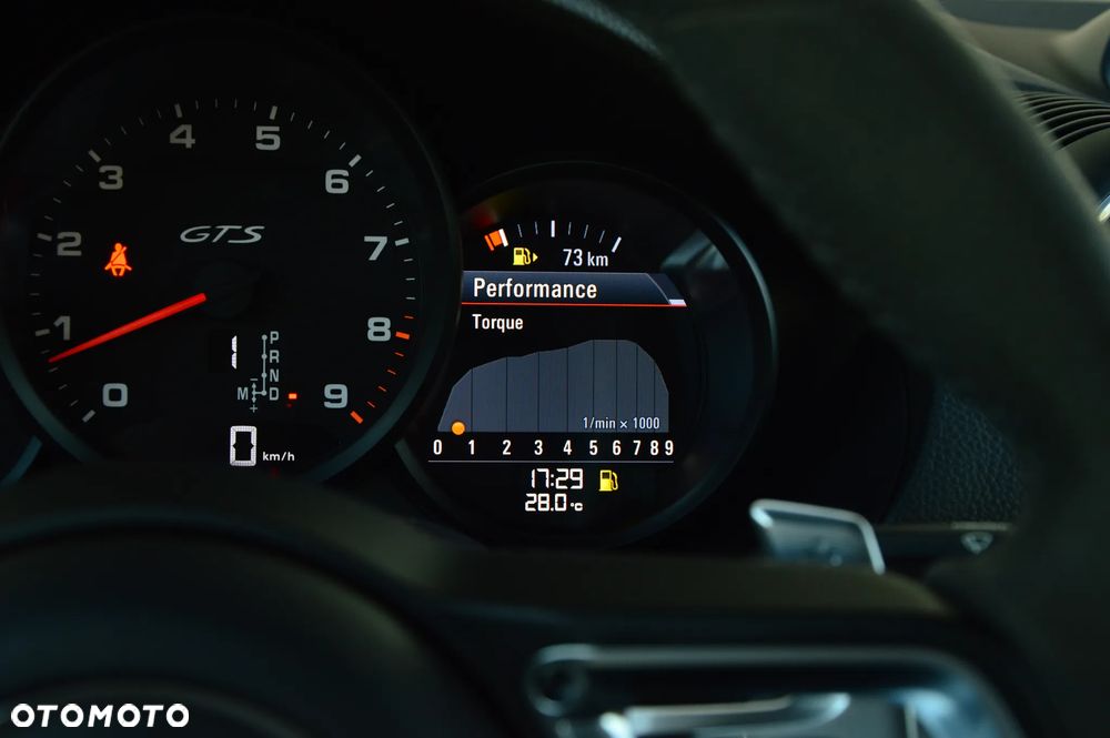 Porsche 718 Cayman - 29