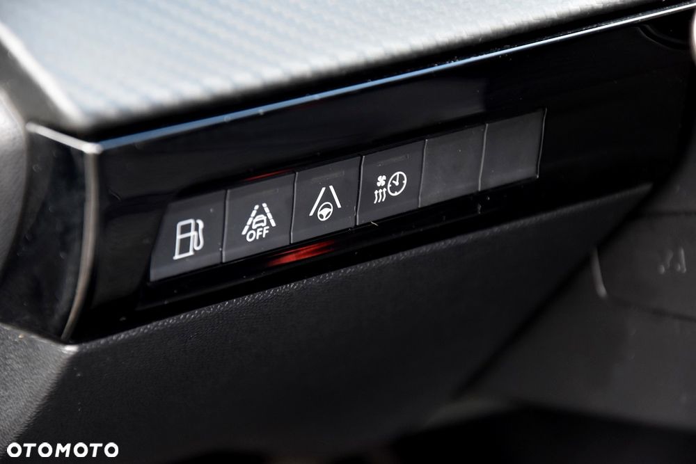 Peugeot 508 1.6 PureTech HYbrid PHEV Allure Pack S&S EAT8 - 33