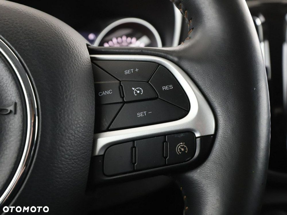 Jeep Compass 2.0 MultiJet Active Drive Automatik Limited - 34