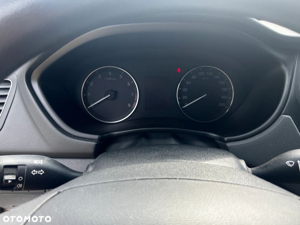 Hyundai i20 - 10