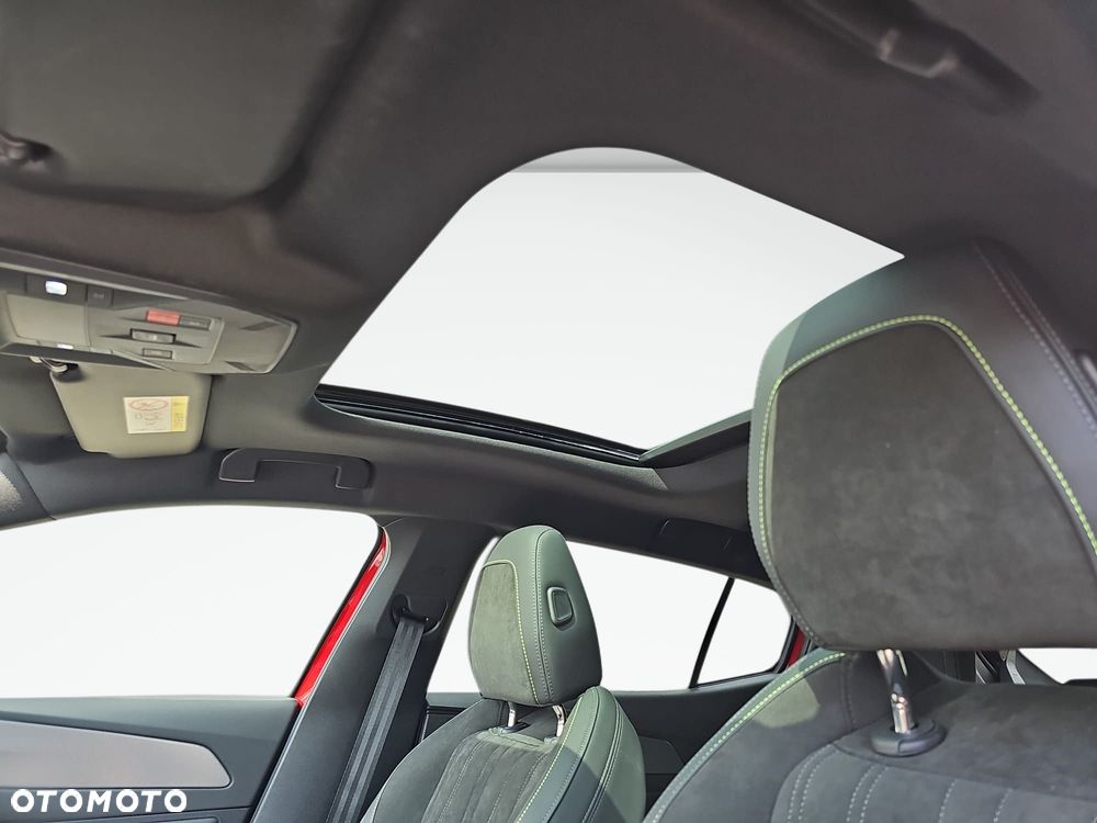 Peugeot 408 1.2 PureTech GT S&S EAT8 - 18