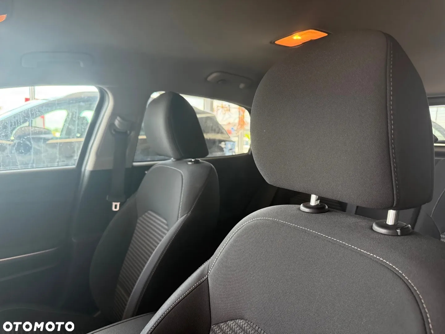 Kia XCeed 1.5 T-GDI M - 12