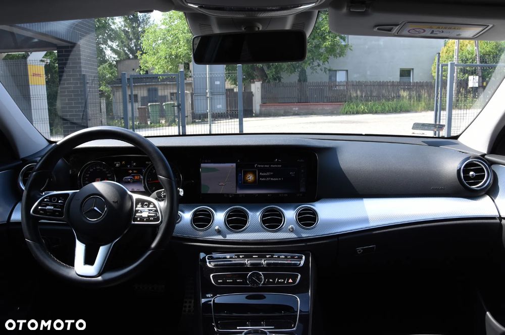 Mercedes-Benz Klasa E 220 d 4Matic All-Terrain 9G-TRONIC Avantgarde - 18
