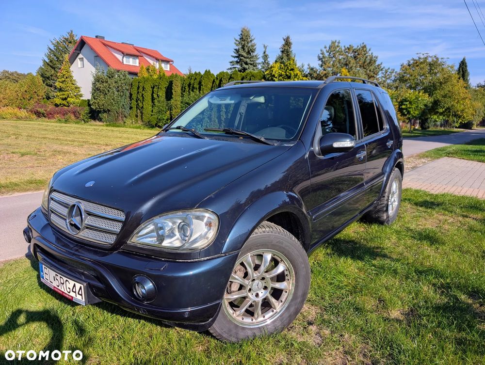 Mercedes-Benz ML 55 AMG - 5