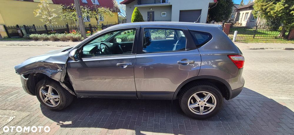 Nissan Qashqai 1.6 dCi DPF acenta - 3