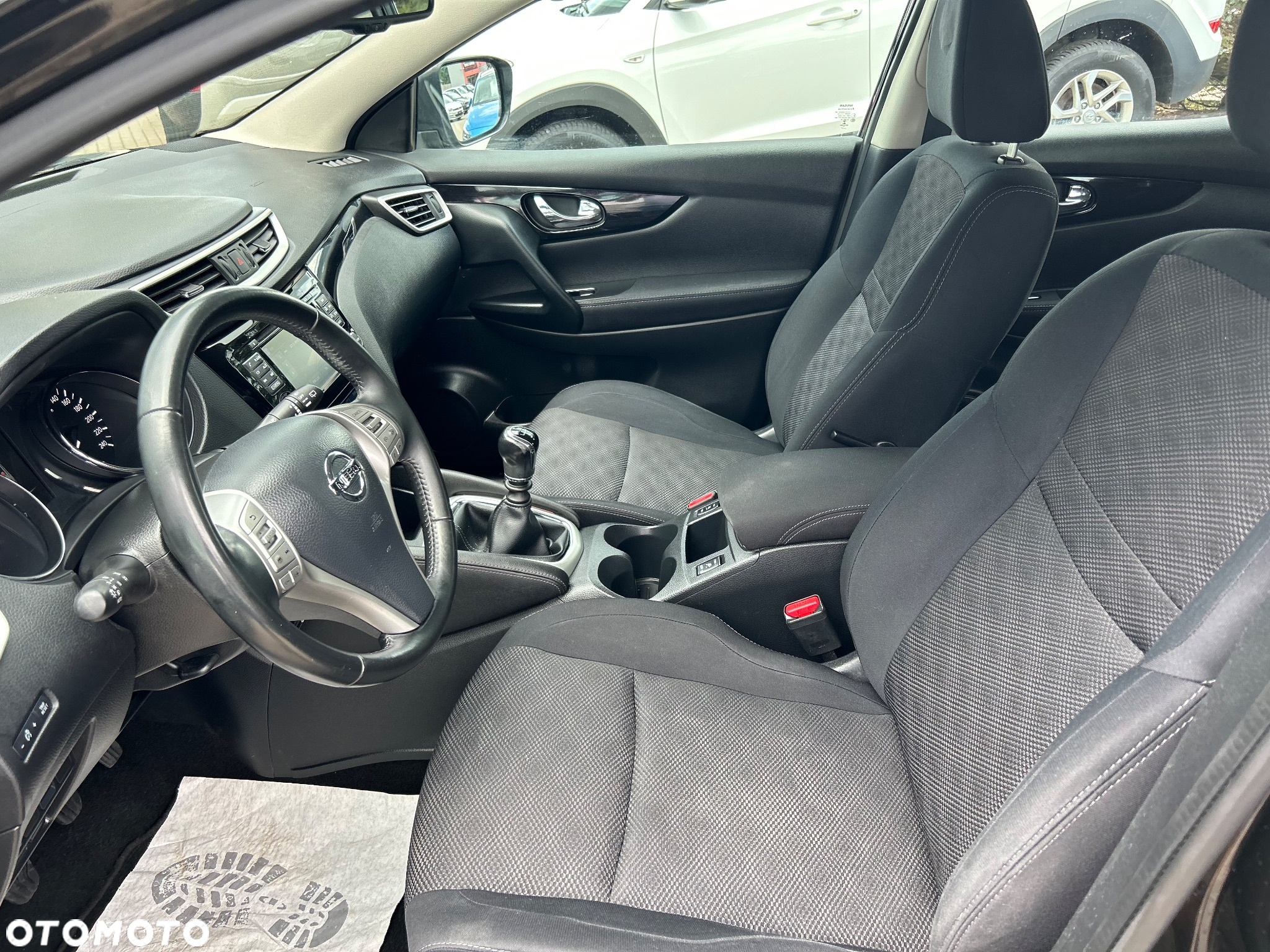 Nissan Qashqai 1.2 DIG-T Acenta - 10