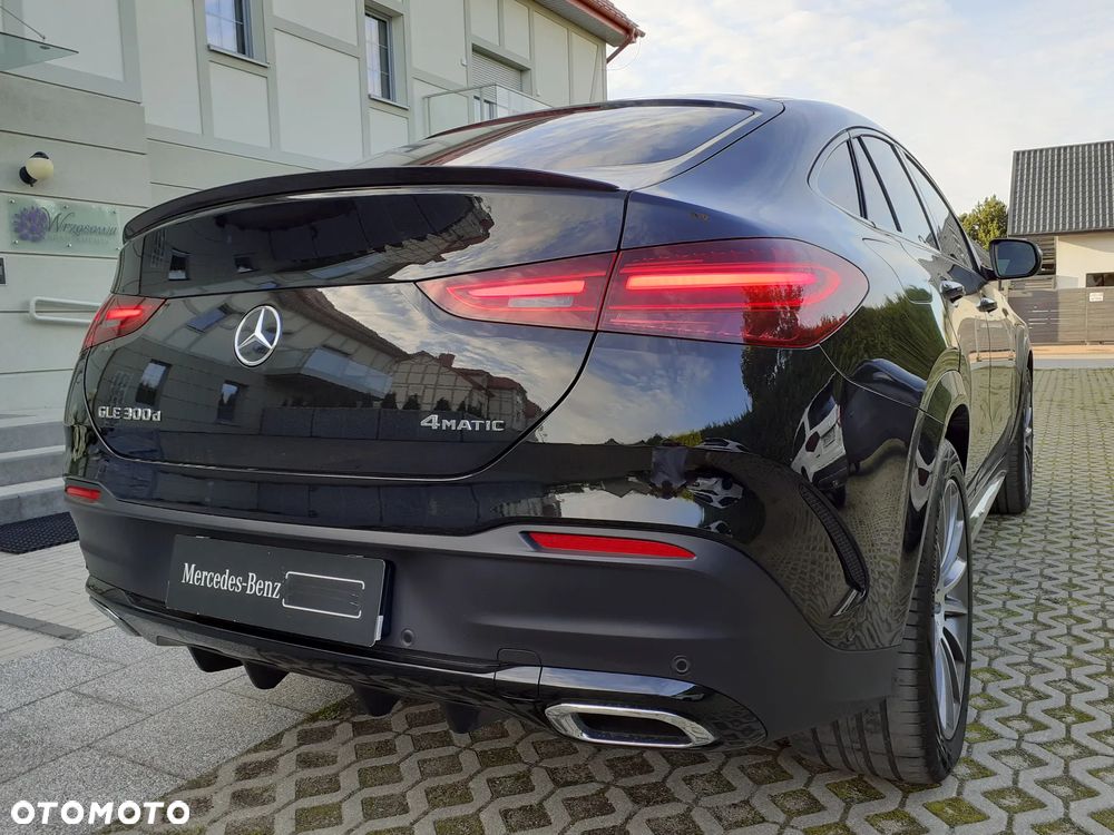 Mercedes-Benz GLE 300 d mHEV 4-Matic AMG Line - 9