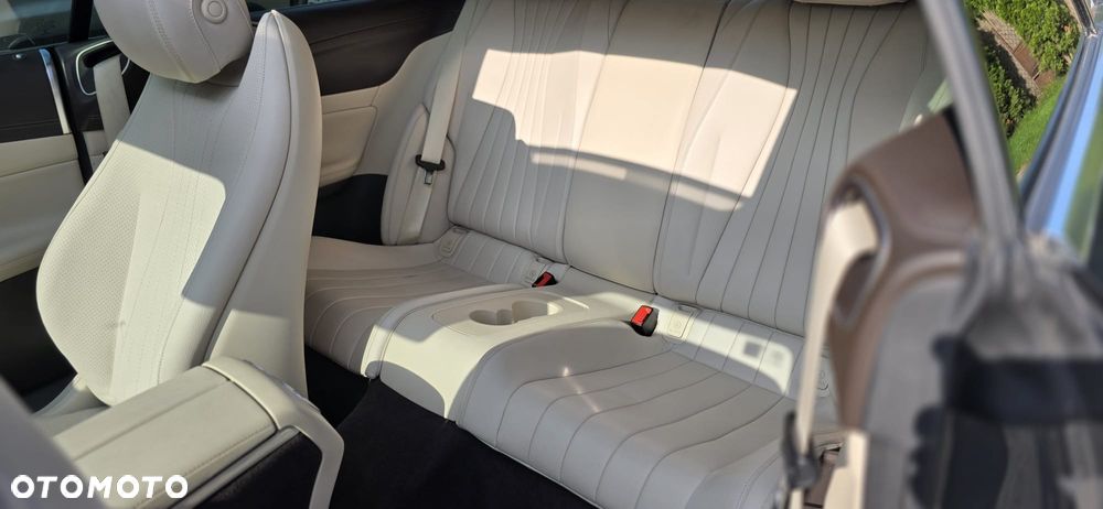 Mercedes-Benz Klasa E 400 - 30