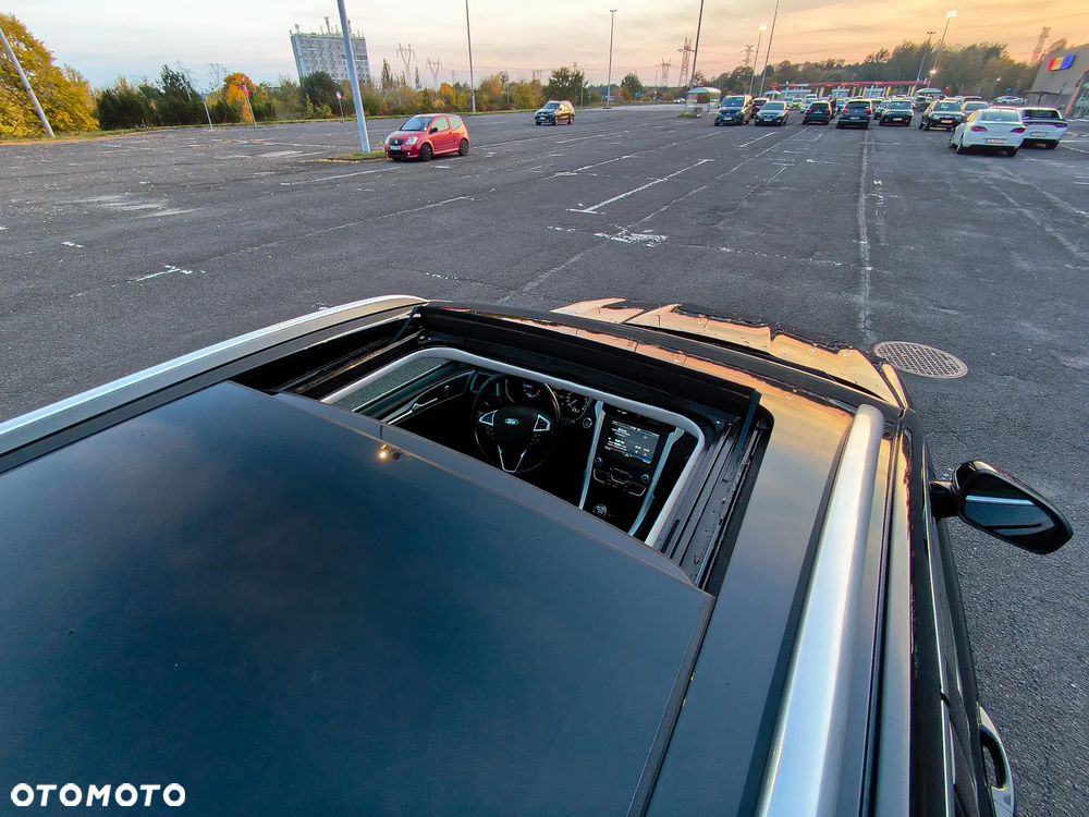 Ford Mondeo - 22
