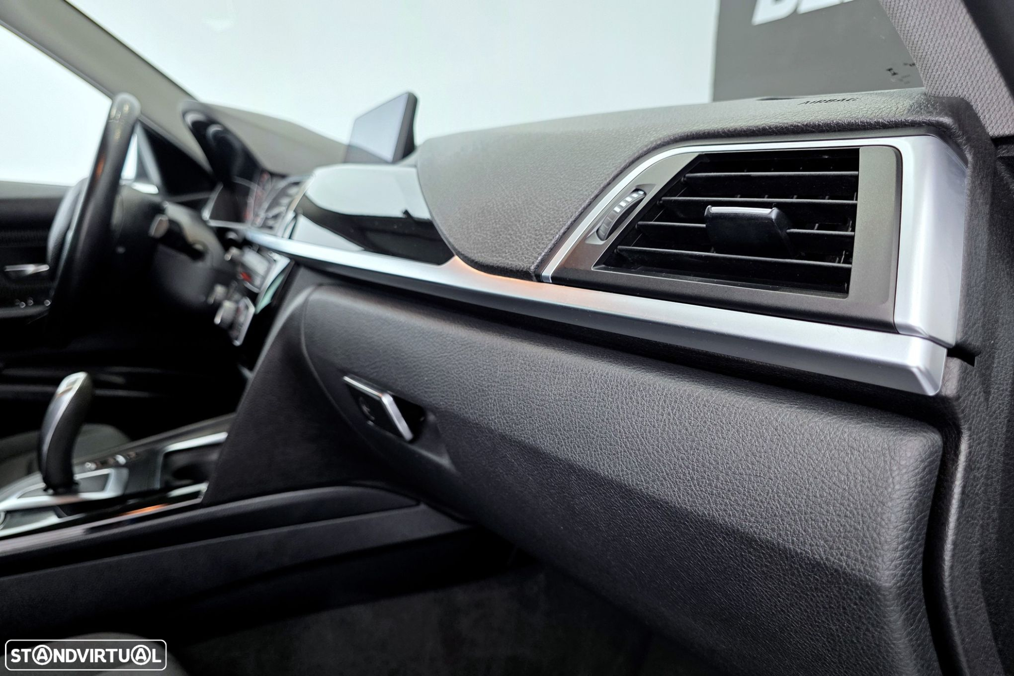 BMW 320 d Touring Aut. Advantage - 22