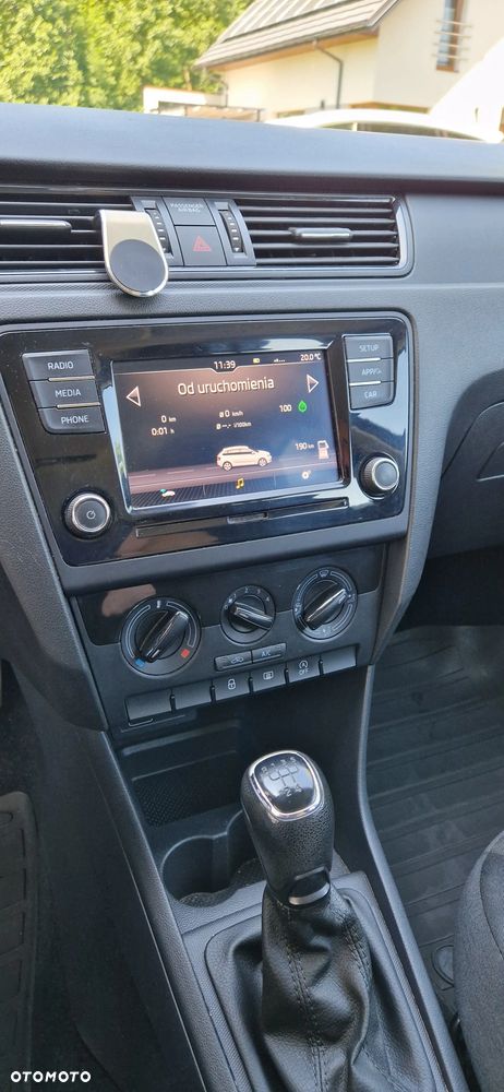 Skoda RAPID 1.0 TSI Active - 11