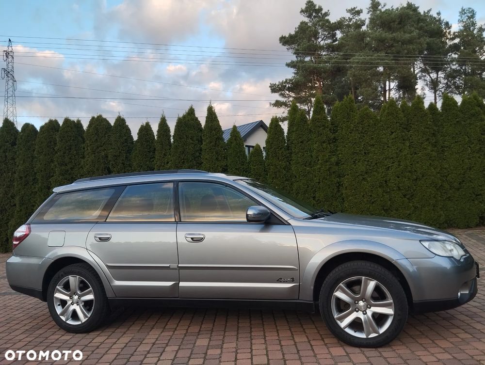 Subaru Outback - 10