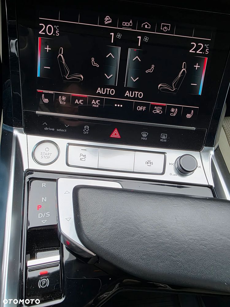 Audi e-tron 55 Quattro - 16