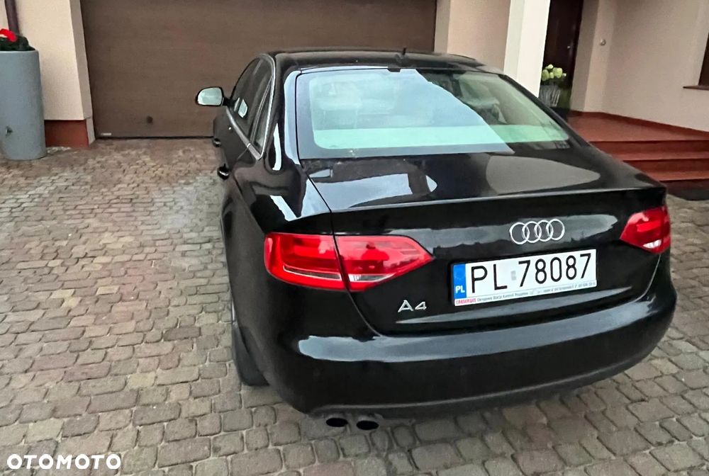 Audi A4 - 4