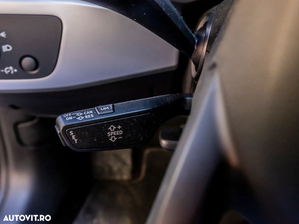 Audi A4 2.0 TDI S tronic - 19