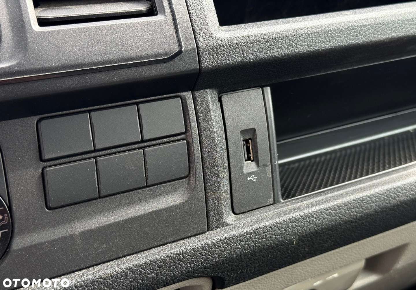 Volkswagen transporter - 25