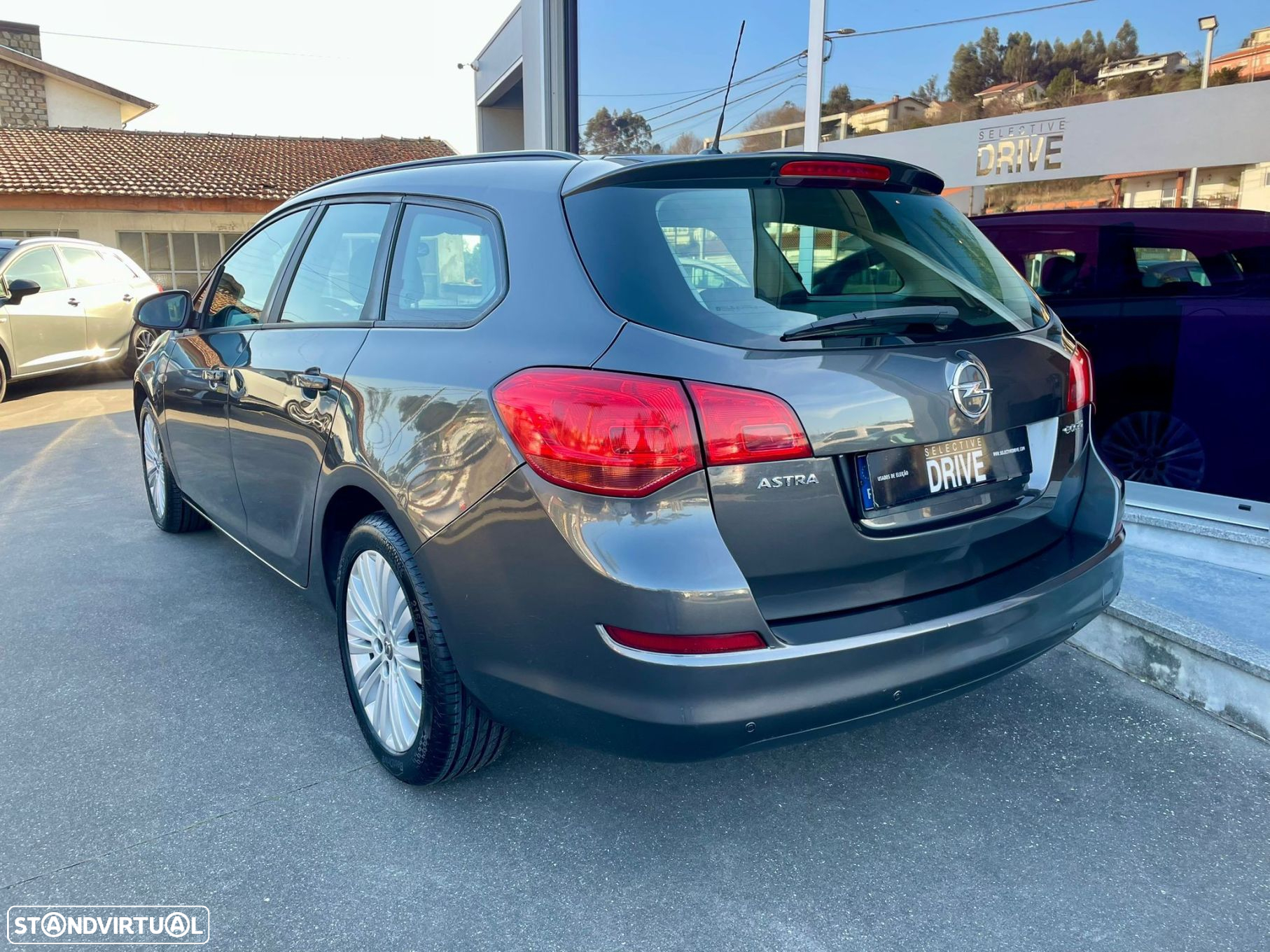 Opel Astra Sports Tourer 1.3 CDTi Enjoy S/S - 6
