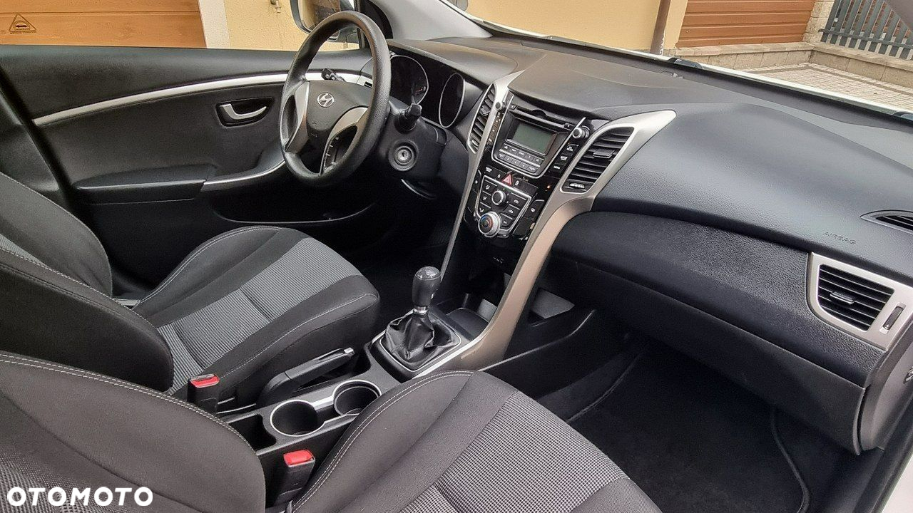 Hyundai i30 - 12