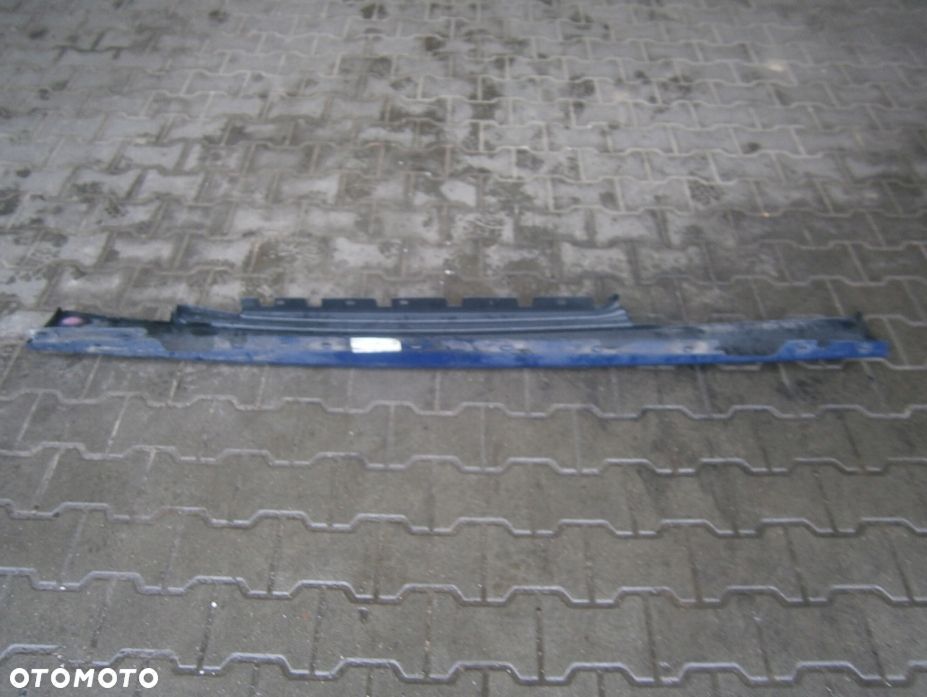 LISTWA PROGOWA PRAWA BMW E81 E82 E88 M-PAKIET - 3
