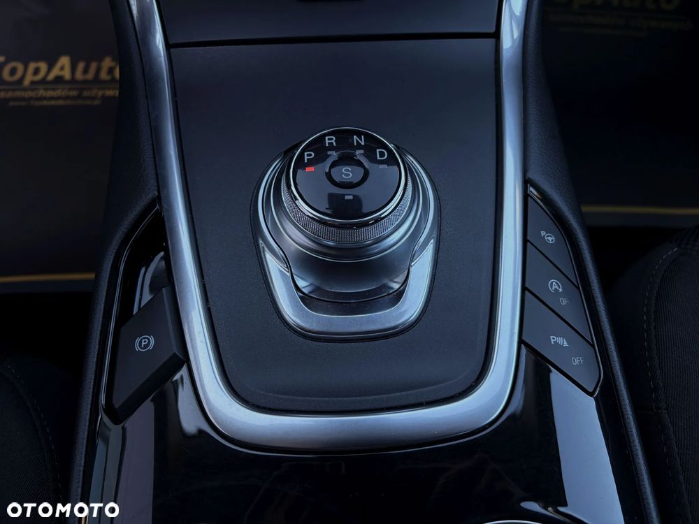 Ford S-Max 2.0 EcoBlue Titanium - 32