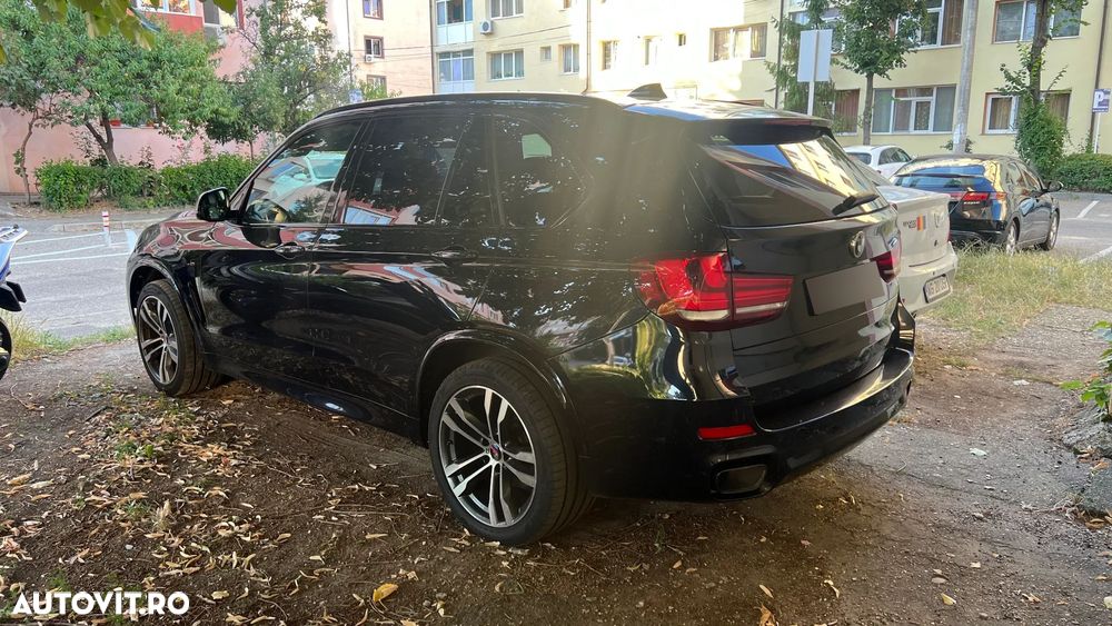 BMW X5 M M50d - 39