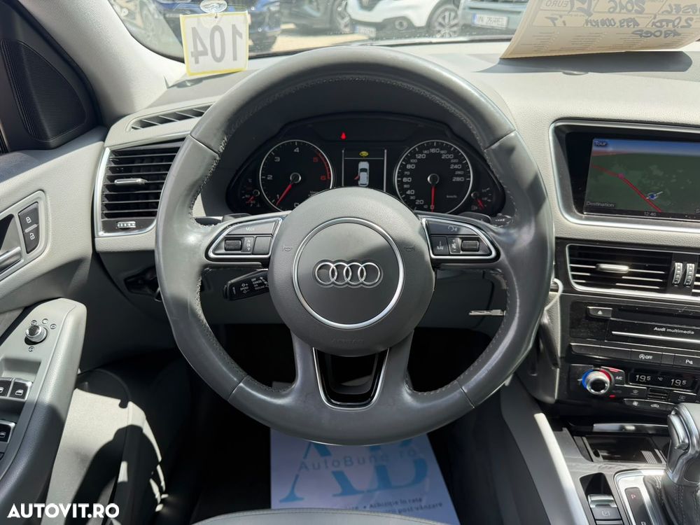 Audi Q5 2.0 40 TDI quattro S tronic Basic - 12