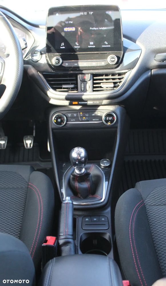 Ford Fiesta 1.0 EcoBoost S&S ST-LINE - 22