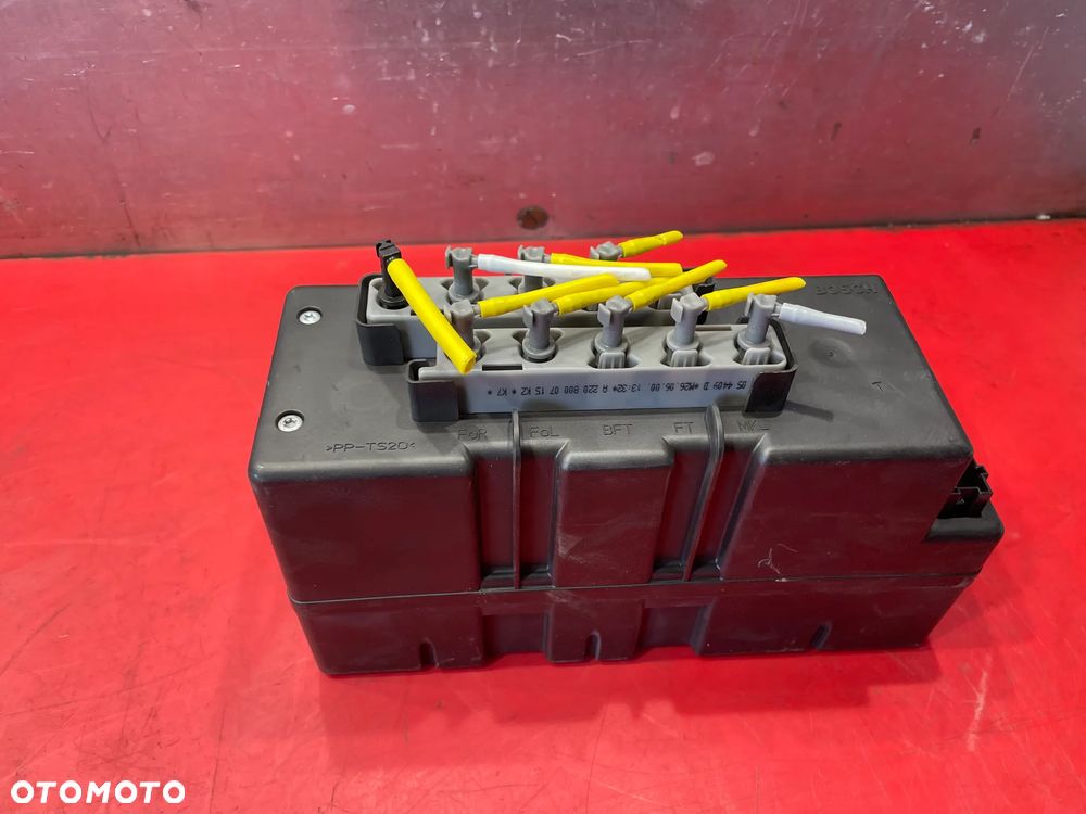 MERCEDES  W220 POMPKA CENTRALNEGO ZAMKA 2208000248 - 4