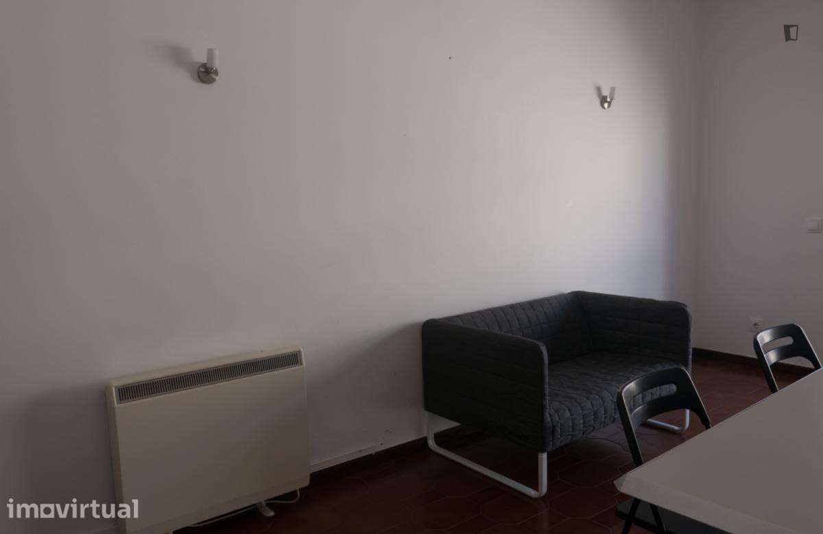Quarto - localizado em Olivais Coimbra - Grande imagem: 2/42