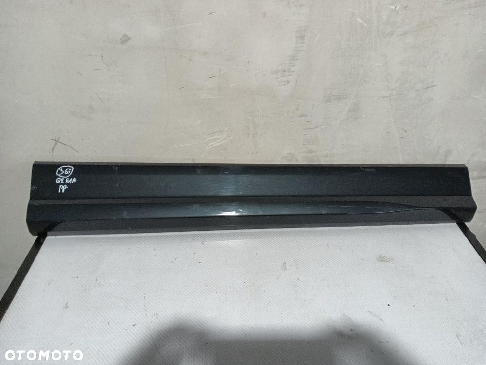 LISTWA DRZWI PRZEDNIA PRAWA AUDI Q2 81A 81A853960
