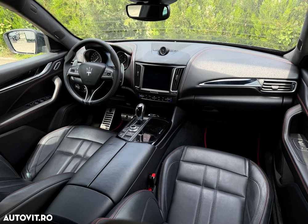 Maserati Levante - 11