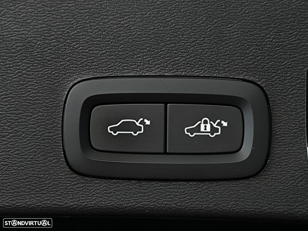 Volvo XC 40 1.5 T5 PHEV Inscription Expression - 34