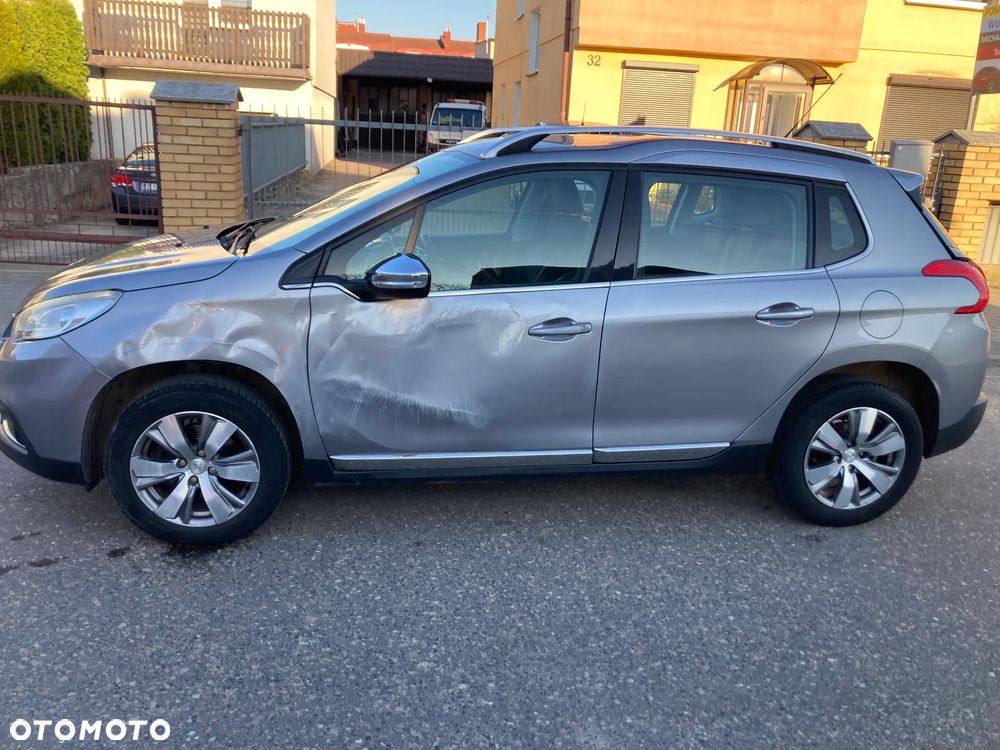 Peugeot 2008 120 VTI Allure - 8
