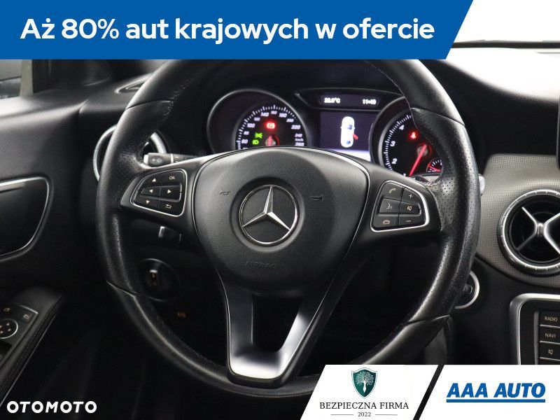 Mercedes-Benz CLA - 22