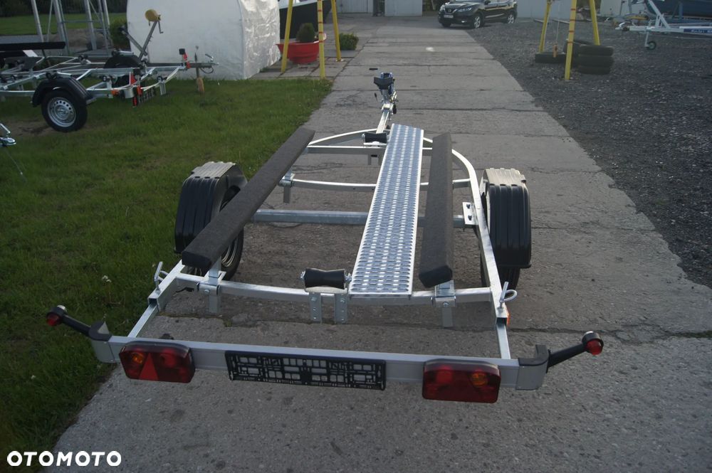 Abi pod łodziowa - 14