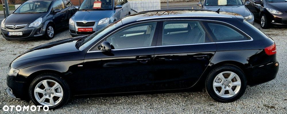 Audi A4 Avant 2.0 TDI DPF multitronic Attraction - 2