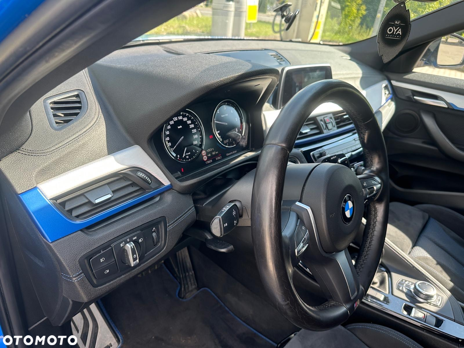 BMW X2 sDrive18d - 13