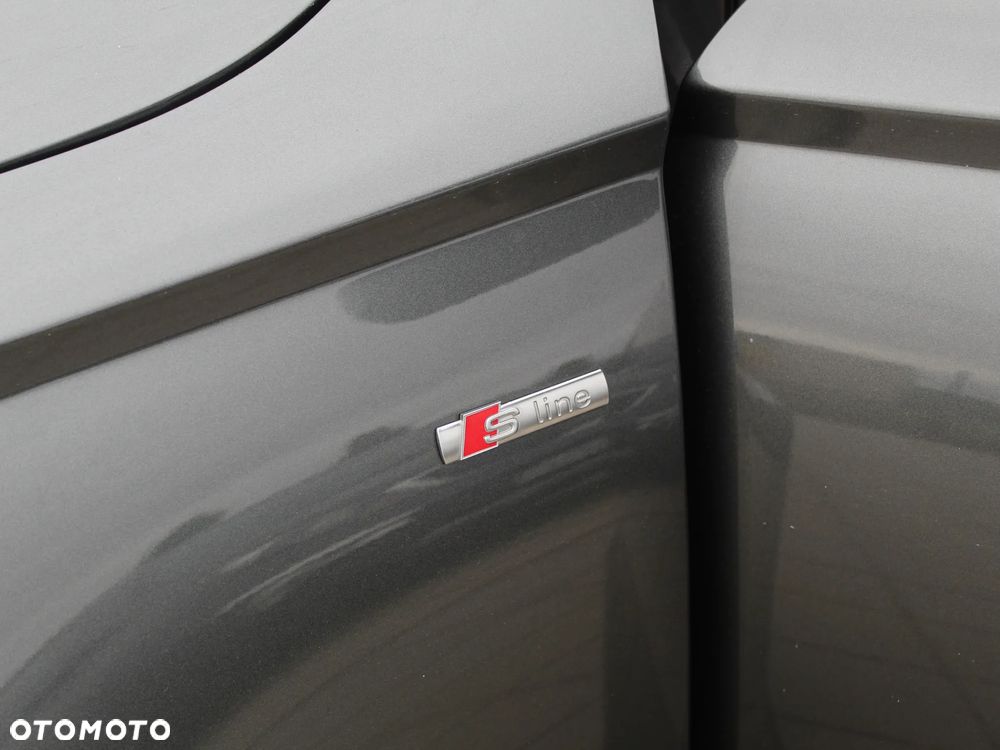 Audi A6 Avant 2.0 TDI Ultra S tronic - 13