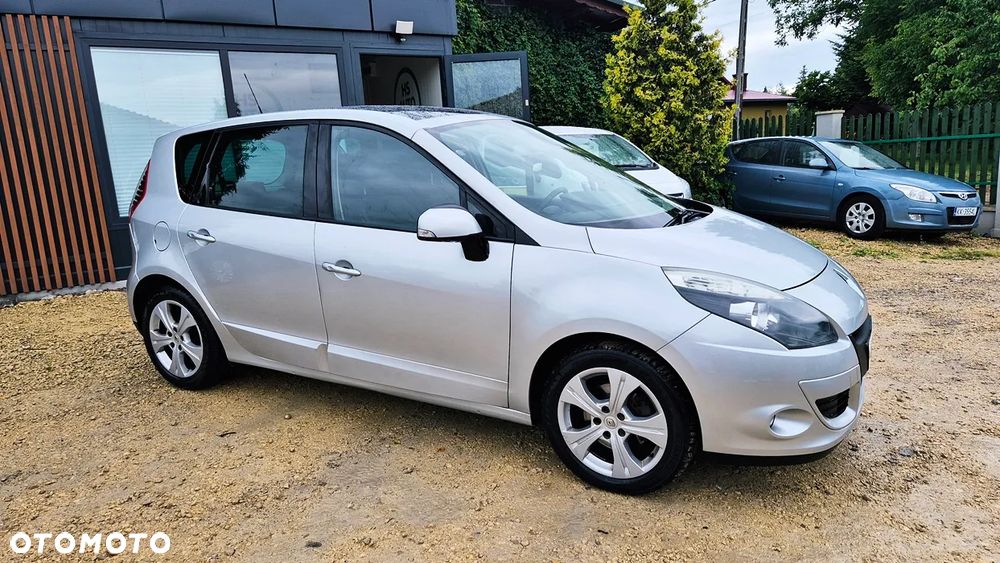 Renault Scenic 1.6 16V 110 Paris - 8