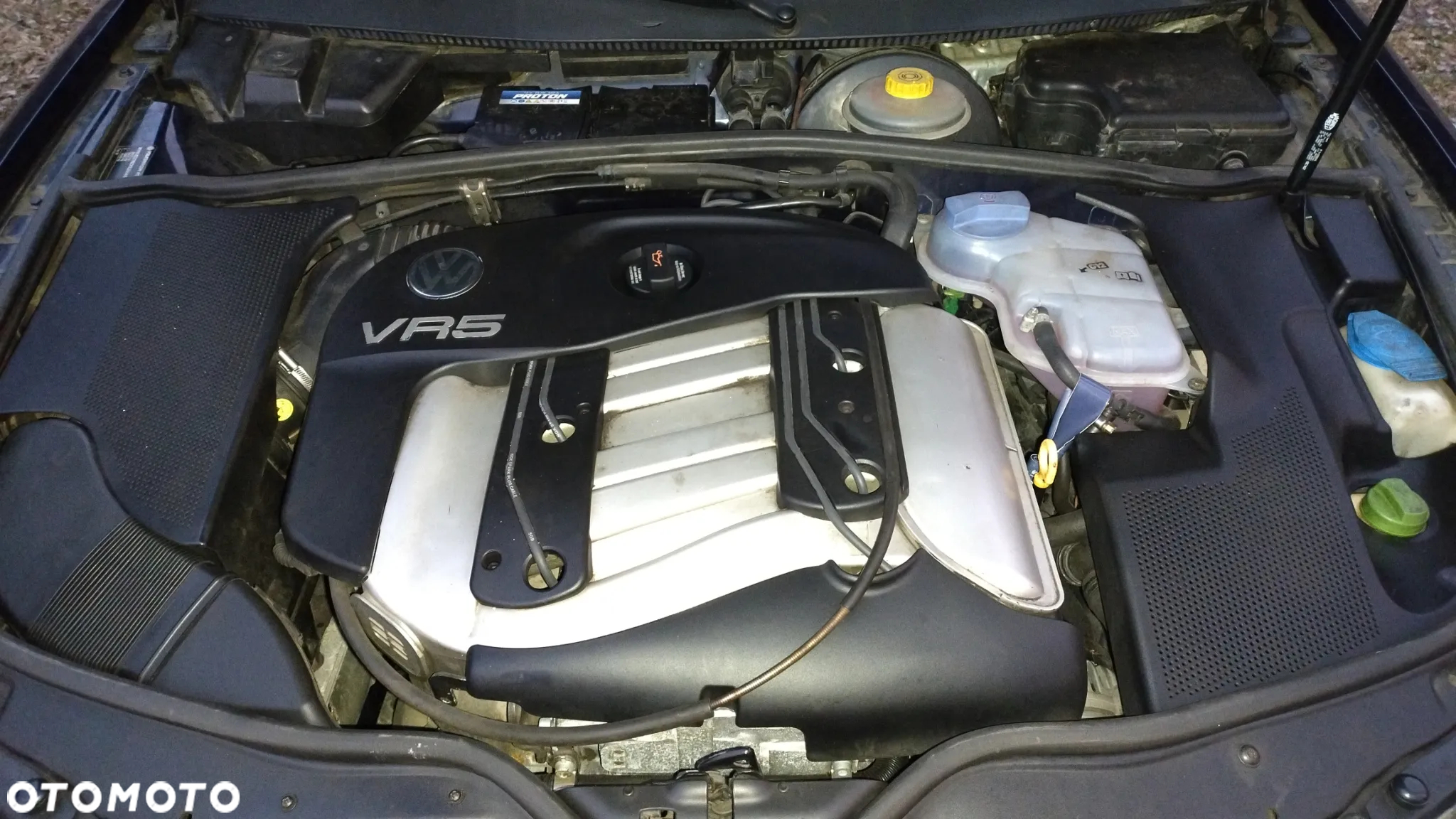 Volkswagen Passat - 28