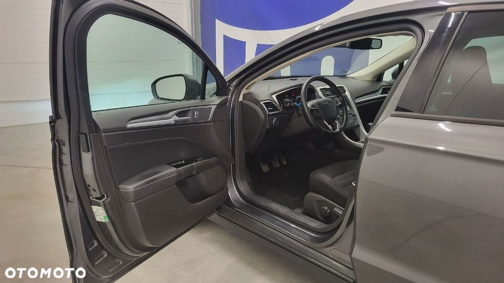 Ford Mondeo - 11
