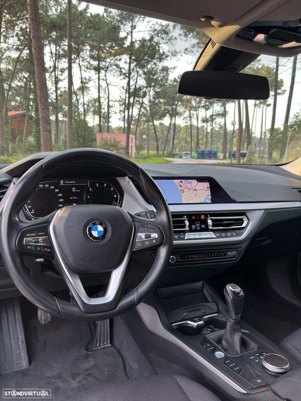 BMW 118 - 18