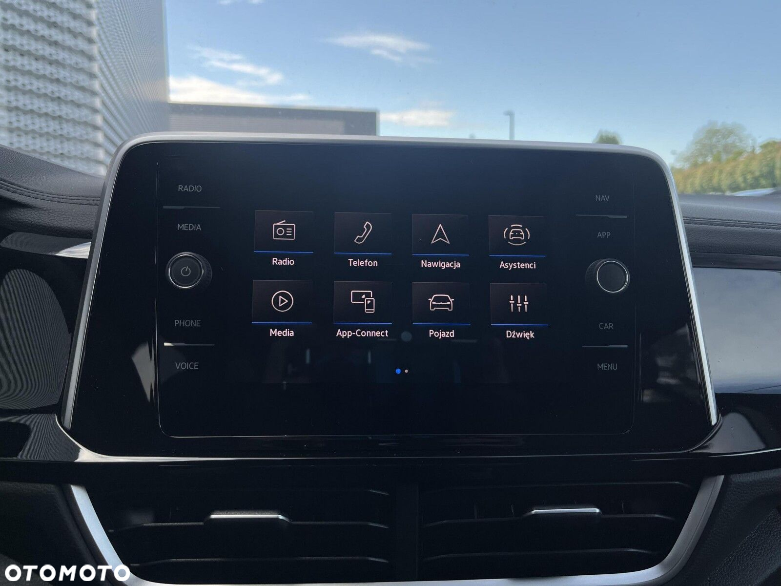 Volkswagen T-Roc 1.5 TSI R-Line Plus DSG - 38